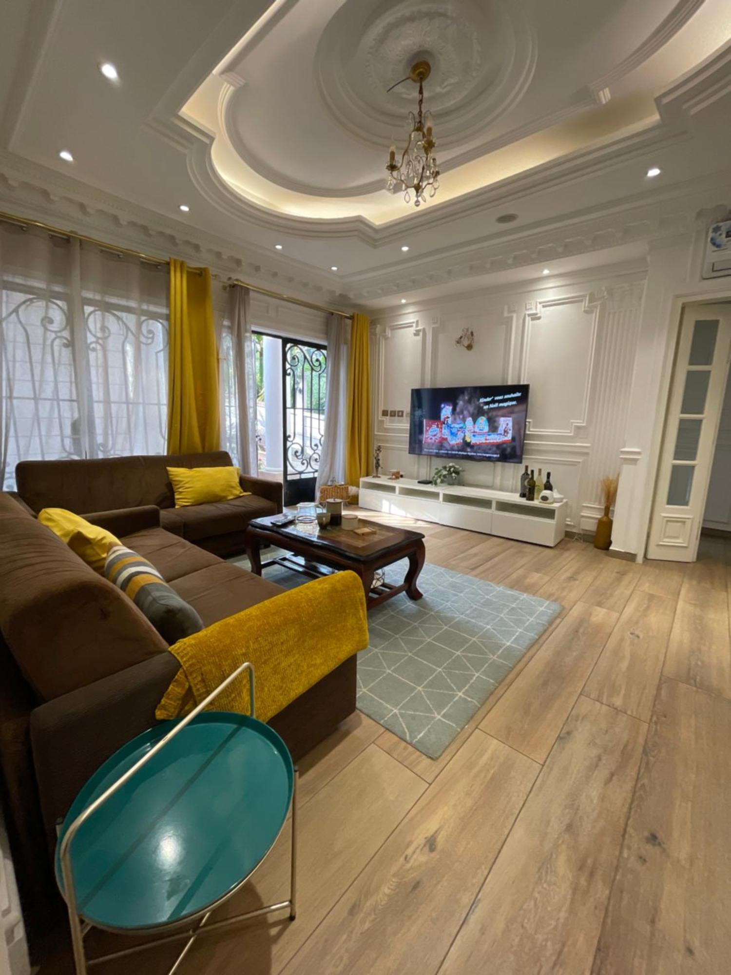 Eve Home Yaounde Bagian luar foto